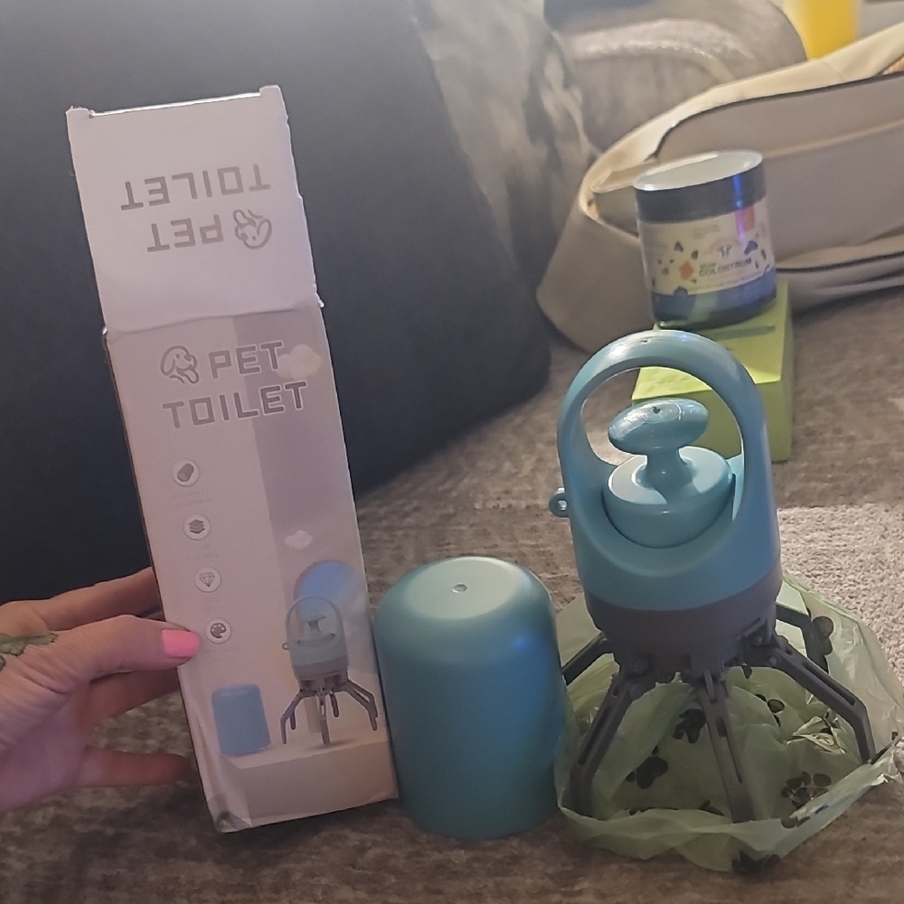 Pet Toilet with Waste Bag Dispenser